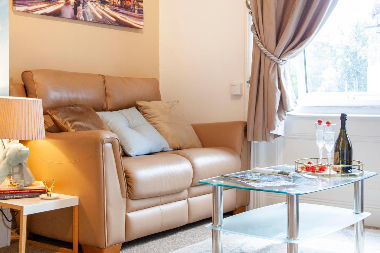 Treeside Suite By Grandeur Property Bournemouth Eksteriør bilde